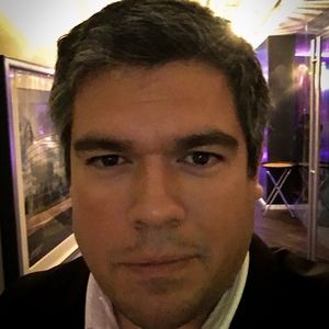 Meet your Posher, Marcos